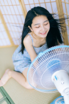 快穿系统荡女名器NP
